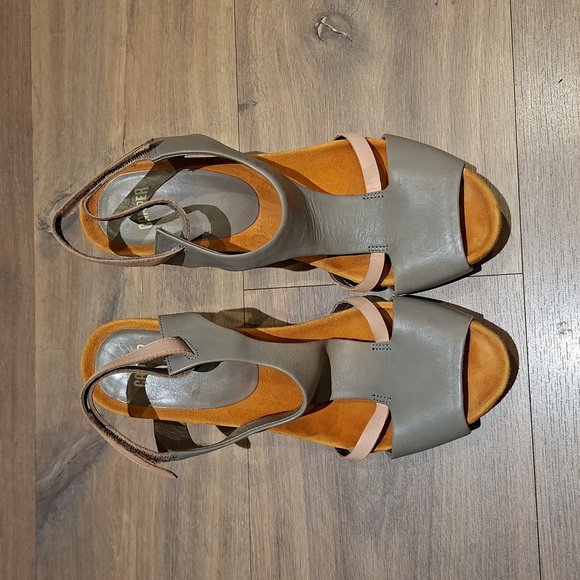 NWOT Camper Women's Gray & Tan Allegra Heeled Sandal (Size EU 40/US 9.0-9.5) - Picture 4 of 8